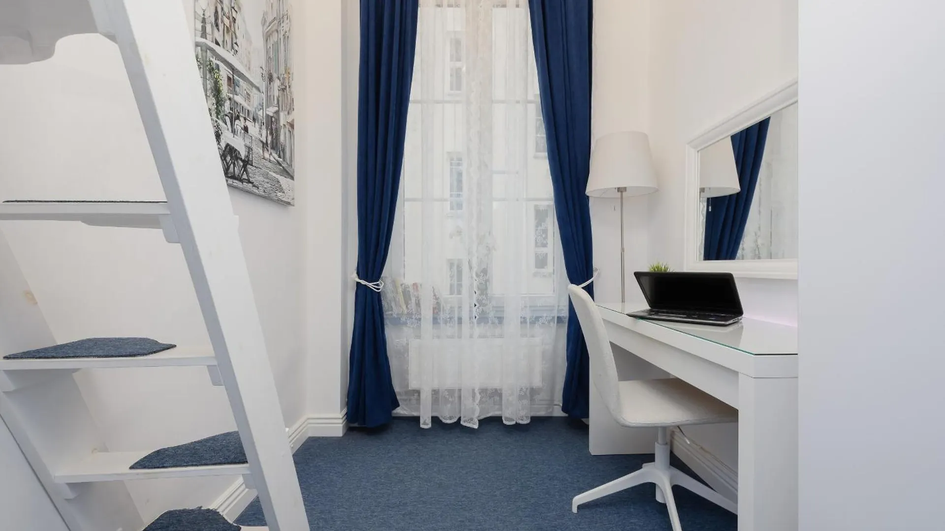 Spacious Apartment In The Warsaw City Center By Rent Like Home